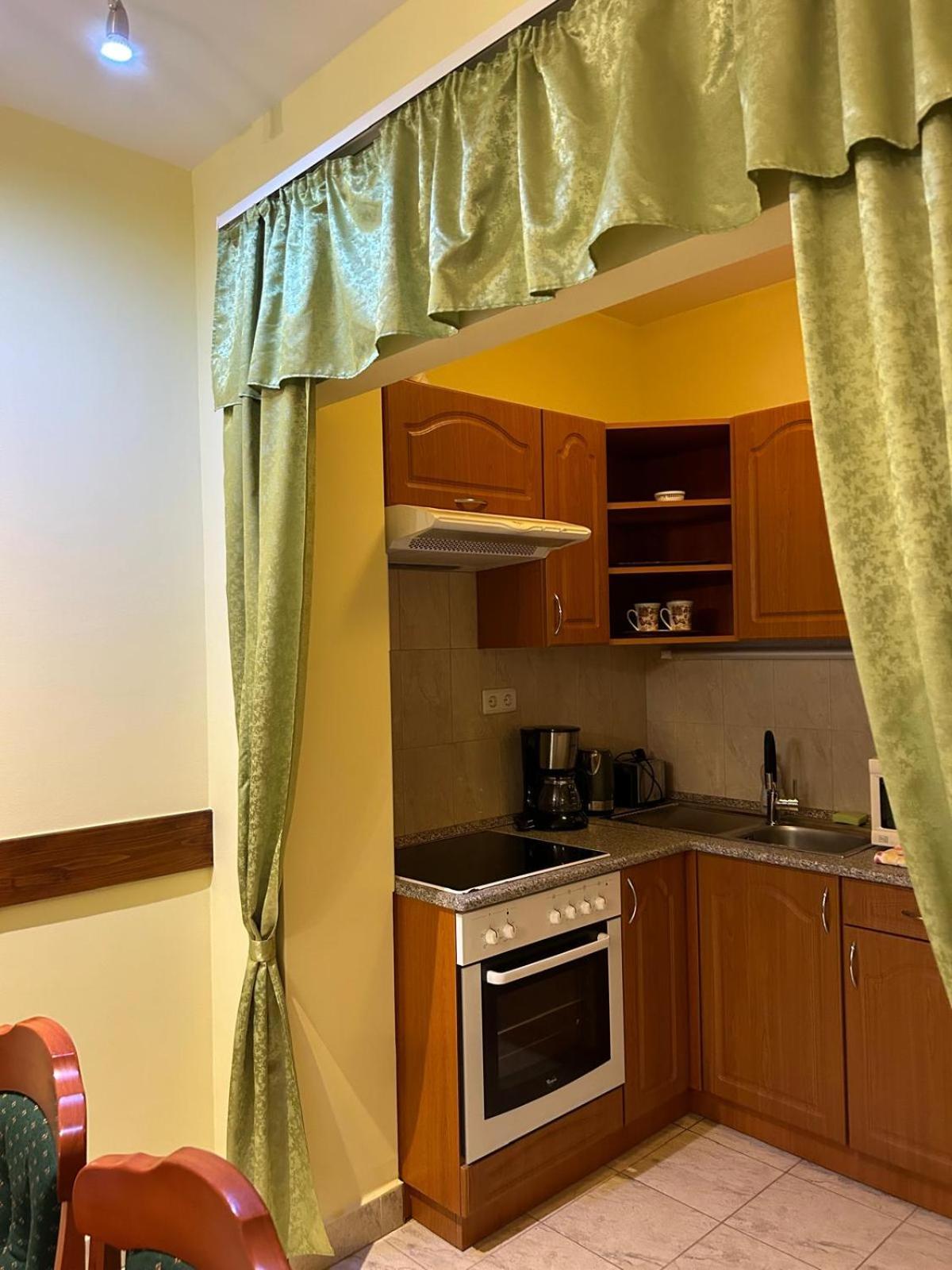 Rehab Apartment Vip Хевиз Экстерьер фото